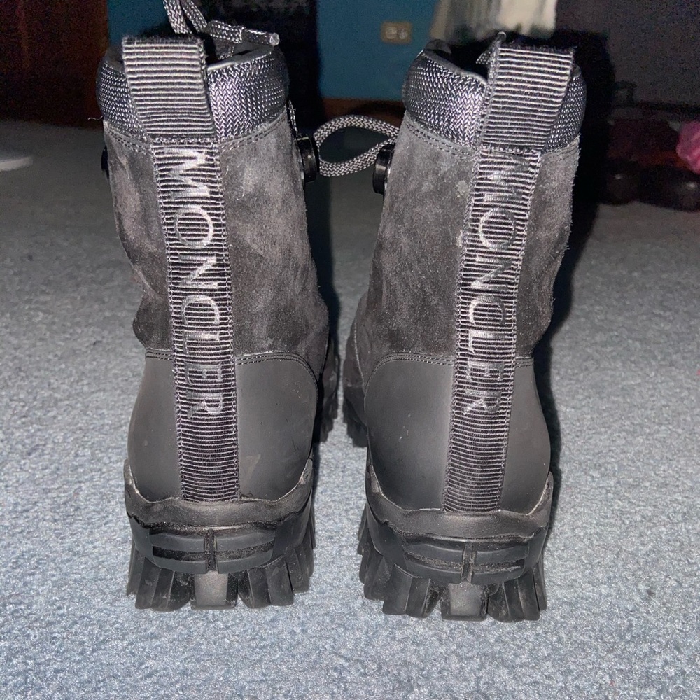 Moncler boots - Picture 2 of 5